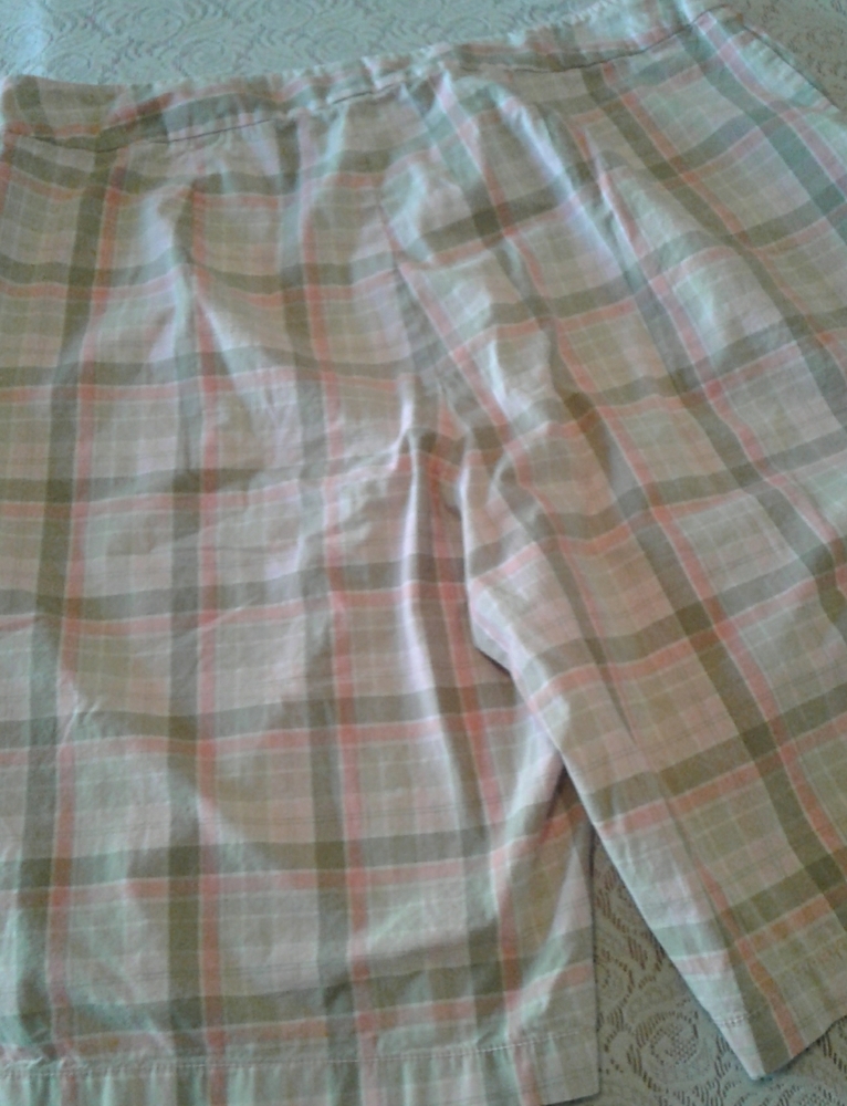 Classic Elements Plaid Walking Shorts Euc - image 3